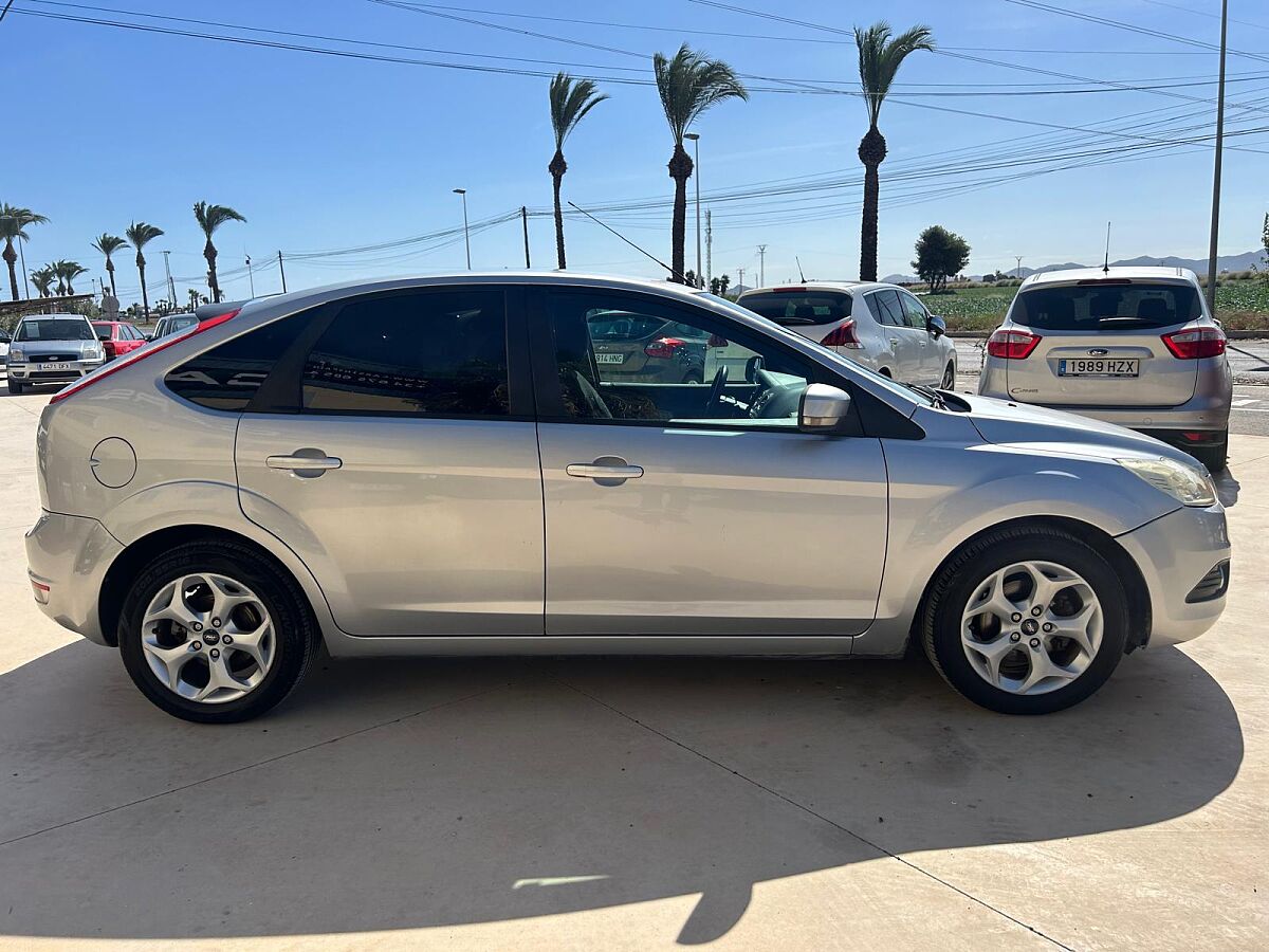 FORD FOCUS TREND 1.6 SPANISH LHD IN SPAIN ONLY 78000 MILESS SUPERB 2008